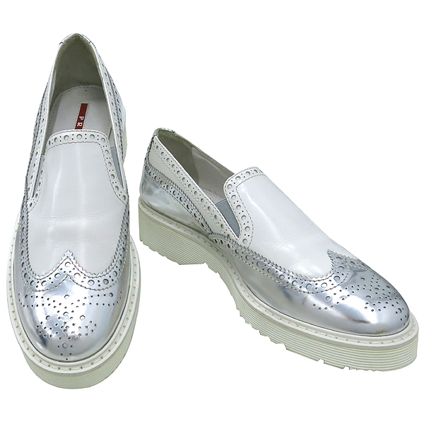 �����  ����