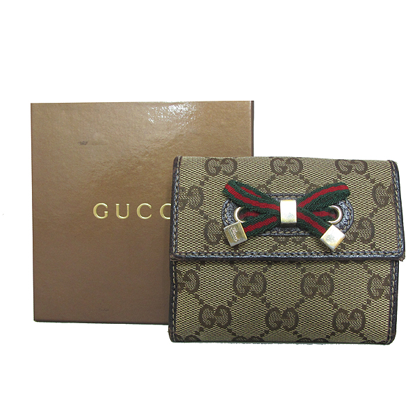 ����  ������