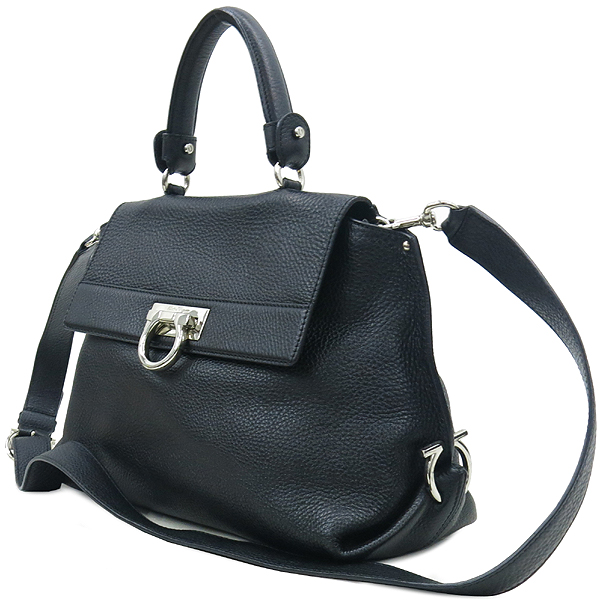 Ferragamo(��󰡸�) 21 A896 ���� ���� ��ġ�� ����ΰ� ���Ǿ� ��Ʈ�� + �����Ʈ�� 2WAY �̹���3 - ���̺��� �߰���ǰ