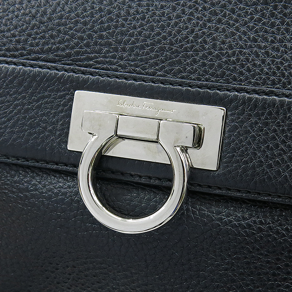 Ferragamo(��󰡸�) 21 A896 ���� ���� ��ġ�� ����ΰ� ���Ǿ� ��Ʈ�� + �����Ʈ�� 2WAY �̹���5 - ���̺��� �߰���ǰ