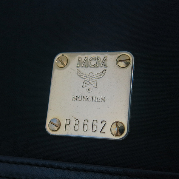 MCM(������) ���� �к긯 ���� �ΰ� ü�� ũ�ν��� [���빮��] �̹���3 - ���̺��� �߰���ǰ