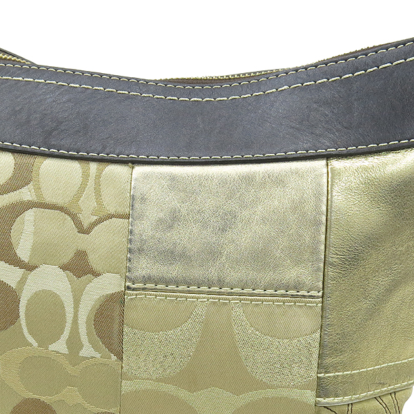 Coach(��ġ) 10387 �ñ״��� ��Ƽ ���� Ʈ���� ũ�ν��� [���빮��] �̹���3 - ���̺��� �߰���ǰ