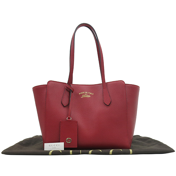 ����  �����