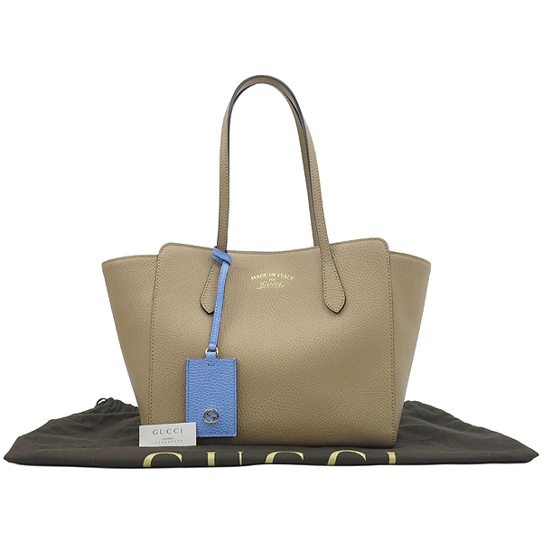 ����  �����