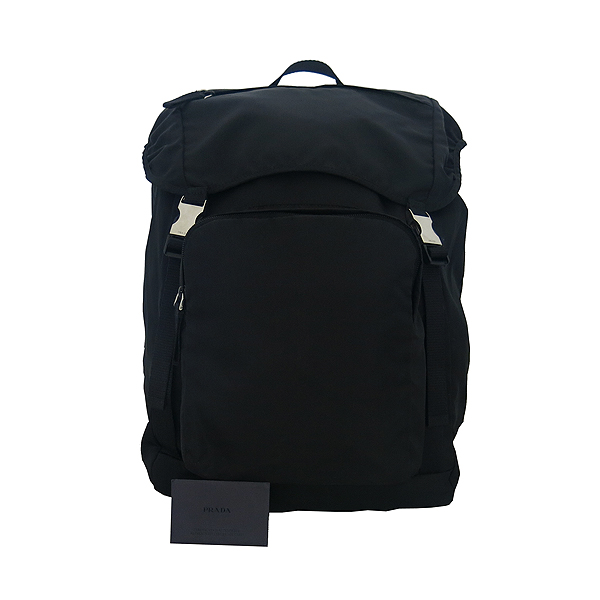 �����  ����