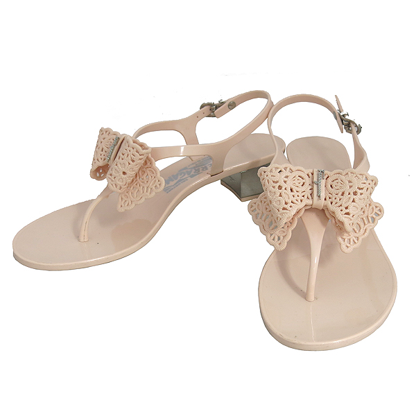 ��󰡸�  ����