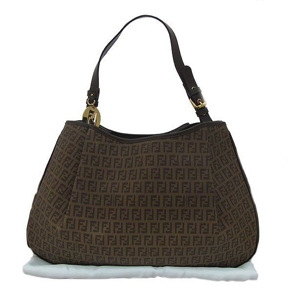 ���  �����