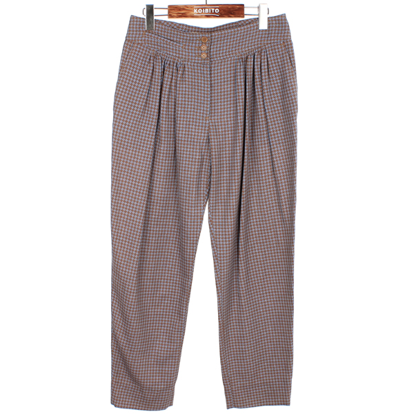 ������  ����