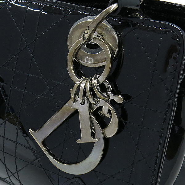 Dior(ũ����î���) VRN44590 ��� ���̴�Ʈ ���� ���� ��� ��Ʈ�� �̹���4 - ���̺��� �߰���ǰ