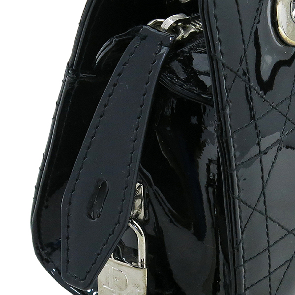 Dior(ũ����î���) VRN44590 ��� ���̴�Ʈ ���� ���� ��� ��Ʈ�� �̹���5 - ���̺��� �߰���ǰ