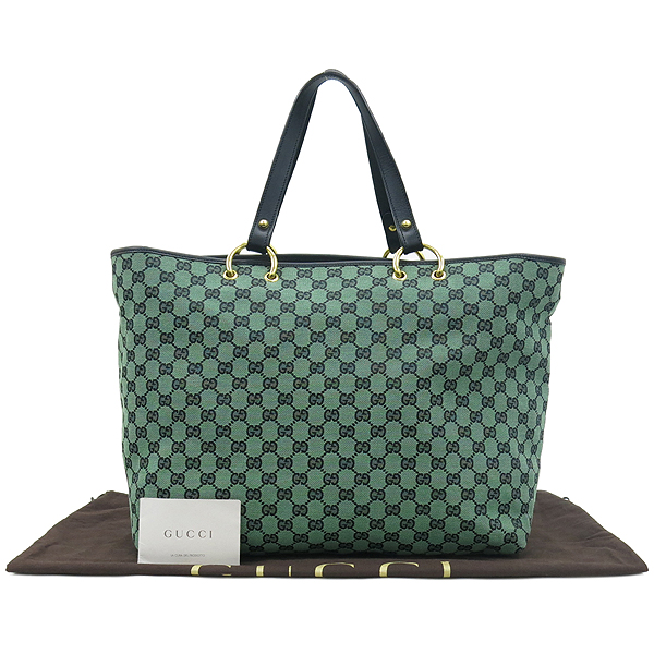 ����  �����