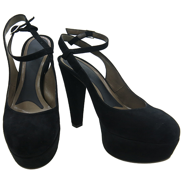 ������  ����