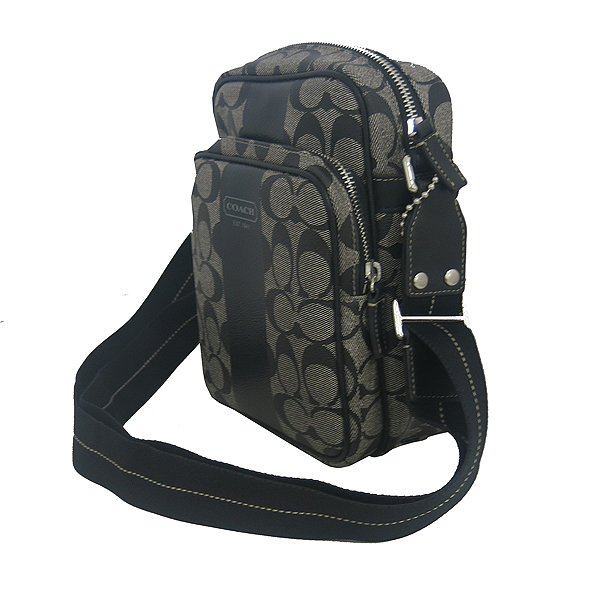 Coach(��ġ) F70589 �ñ״�ó �ΰ� PVC ũ�ν��� [���빮��] �̹���2 - ���̺��� �߰���ǰ