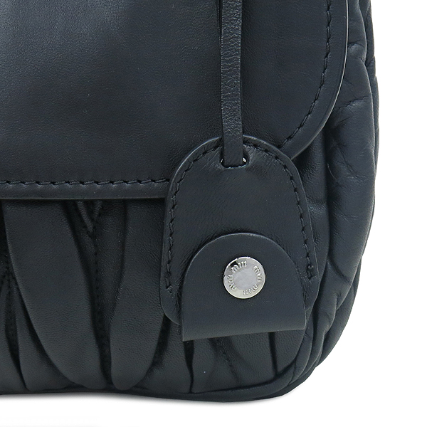 MiuMiu(�̿�̿�) ���� �÷� ���� ���߶�� ���� ü�� ��� �� ũ�ν��� �̹���4 - ���̺��� �߰���ǰ