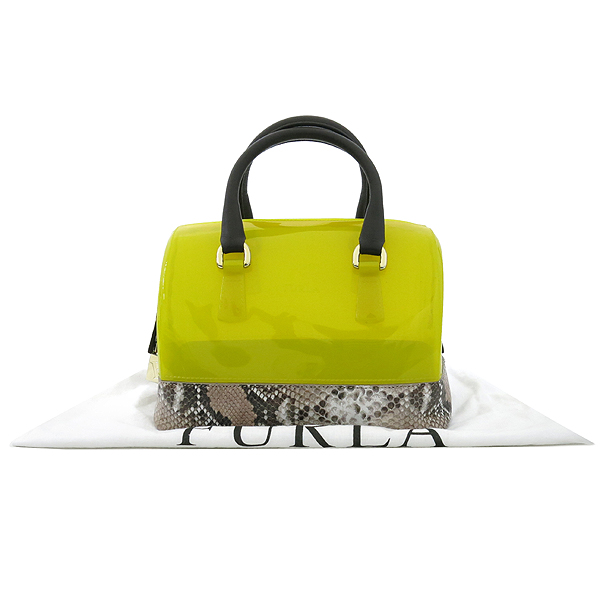 �Ƕ�  ��Ʈ��