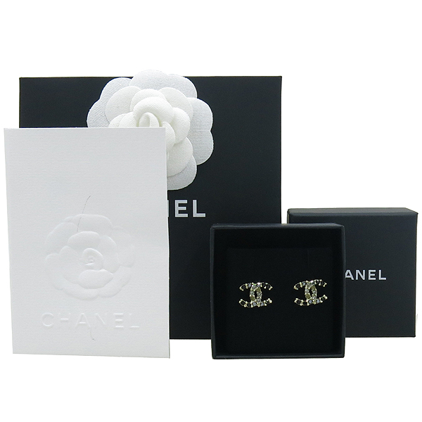 ����  �Ͱ���