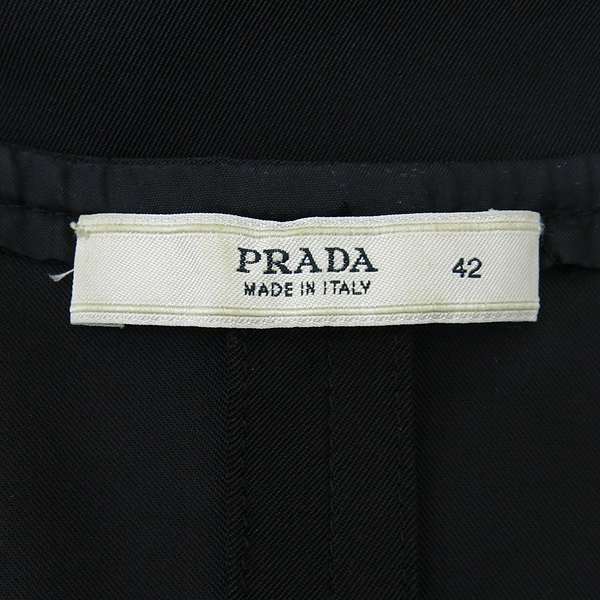 Prada(�����) ���� �÷� ���ǽ� �̹���5 - ���̺��� �߰���ǰ