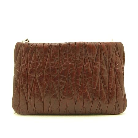 MiuMiu(�̿�̿�) ��Ʈ��� ���� ���� ����ΰ� ü�� �̴� ũ�ν��� �̹���4 - ���̺��� �߰���ǰ