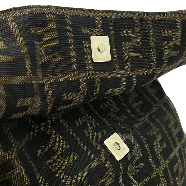 Fendi(���) 8BR614 FF�ΰ� ��ī �ڰ��� MIA �̾� ����ΰ� ü�� ����� [�뱸�ݿ��纻��] �̹���5 - ���̺��� �߰���ǰ