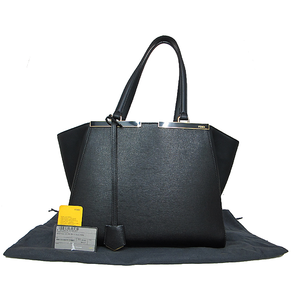 ���  �����