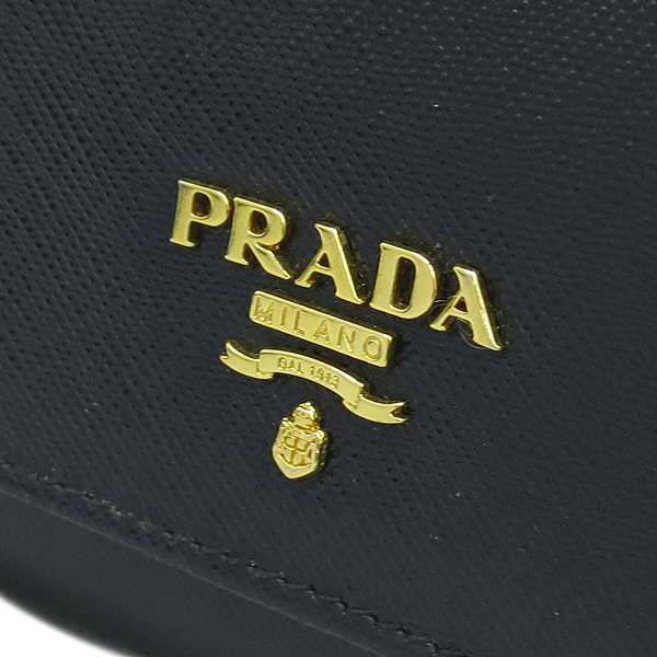 Prada(�����) 1M1290 SAFFIANO METAL NERO ���ǾƳ� ���� ����ΰ� Ŭ��ġ ü�� ũ�ν��� �̹���4 - ���̺��� �߰���ǰ