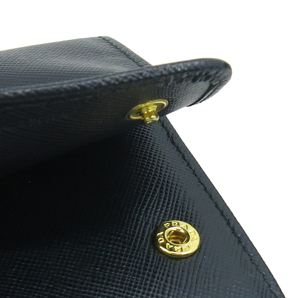 Prada(�����) 1M1290 SAFFIANO METAL NERO ���ǾƳ� ���� ����ΰ� Ŭ��ġ ü�� ũ�ν��� �̹���5 - ���̺��� �߰���ǰ