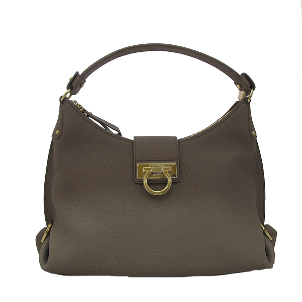 Ferragamo(��󰡸�) EZ-21 E654 �Ĵϻ� �̵�� ȣ�� ����� [��õ ������] �̹���2 - ���̺��� �߰���ǰ