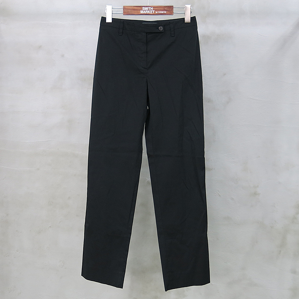 �����  ����