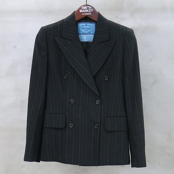 �����  ����