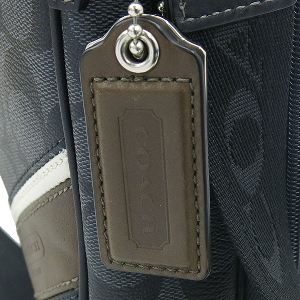 Coach(��ġ) 70394 �ñ״�ó PVC ũ�ν��� [�λ꼾�Һ���] �̹���3 - ���̺��� �߰���ǰ