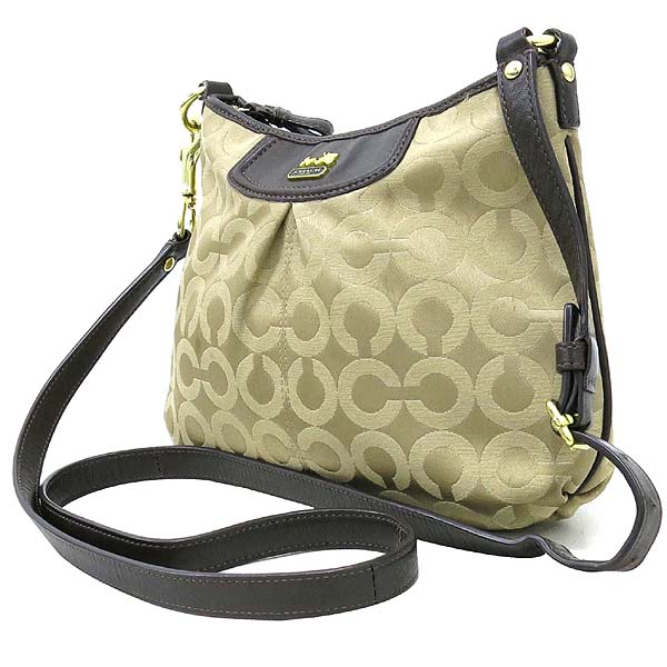 Coach(��ġ) �ñ״�ó �к긯 �̴� ũ�ν��� �̹���3 - ���̺��� �߰���ǰ