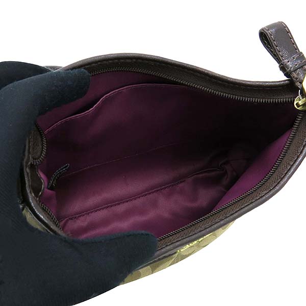 Coach(��ġ) �ñ״�ó �к긯 �̴� ũ�ν��� �̹���6 - ���̺��� �߰���ǰ