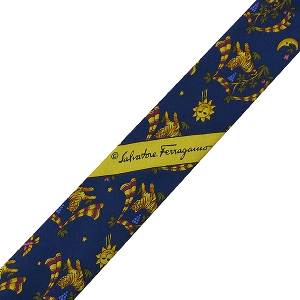 Ferragamo(��󰡸�) 100% ��ũ ��Ÿ�� �̹���4 - ���̺��� �߰���ǰ