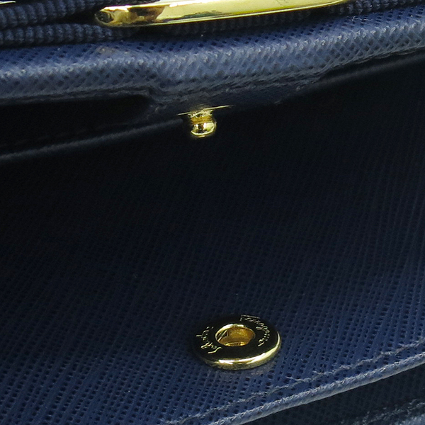 Ferragamo(��󰡸�) 22 B850 ���̺� ���ǾƳ� ���� �ٶ���� �̴� �÷� ü�� ũ�ν��� �̹���5 - ���̺��� �߰���ǰ