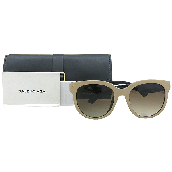 �߷��þư�  ���۶�