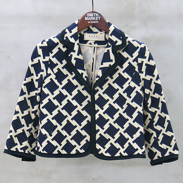 ������  ����