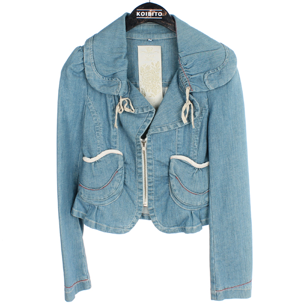 �����  ����