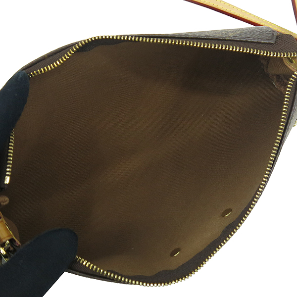 Louis Vuitton(���̺���) M95567 ���׷� ĵ���� ����Ŭ��ġ 2WAY �̹���6 - ���̺��� �߰���ǰ