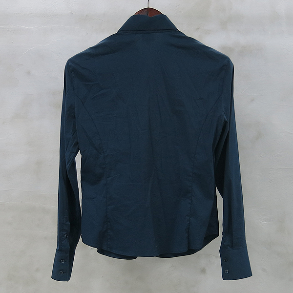 Armani COLLEZIONI(�Ƹ����� �÷�������) ���̺� ������ ���� [���빮��] �̹���3 - ���̺��� �߰���ǰ