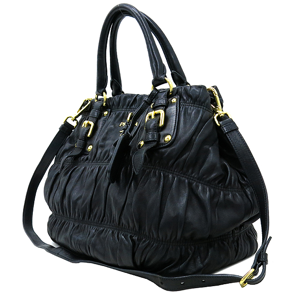 Prada(�����) BN1789 NAPPA GAUFRE NERO ����Ų ���� ������ ��Ʈ�� + �����Ʈ�� 2WAY �̹���3 - ���̺��� �߰���ǰ