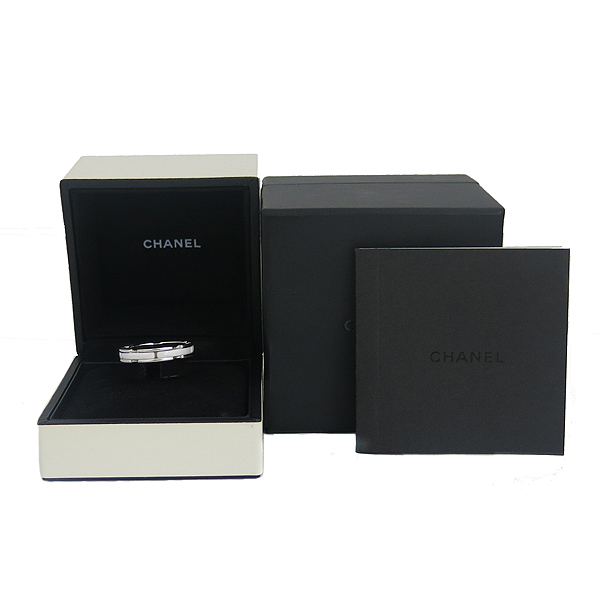 ����  ����