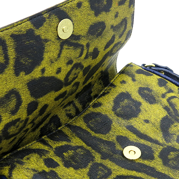 Vivienne_Westwood (���� ����Ʈ���) ���� ORB��� ���ο� �÷� �����ĵ� ũ��Ŀ���� ���� Ʈ���� ũ�ν��� �̹���5 - ���̺��� �߰���ǰ