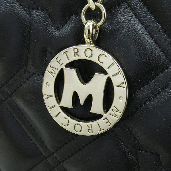 Metrocity(��Ʈ�ν�Ƽ) ���� �ΰ� ��� ���� ���� 2WAY �̹���3 - ���̺��� �߰���ǰ