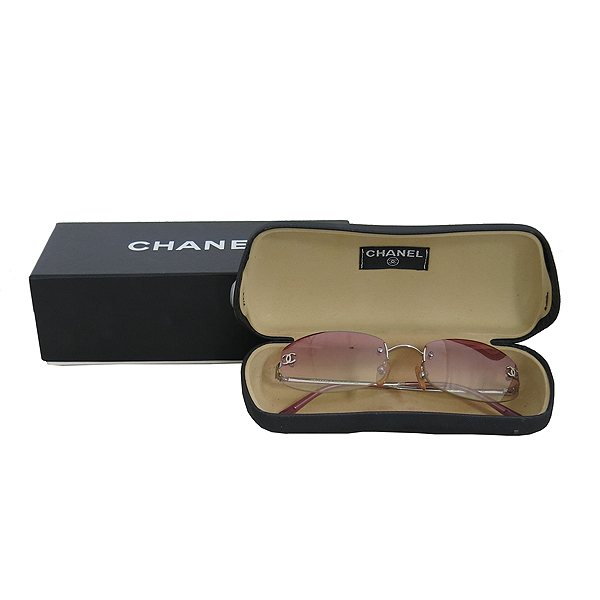 ����  ���۶�