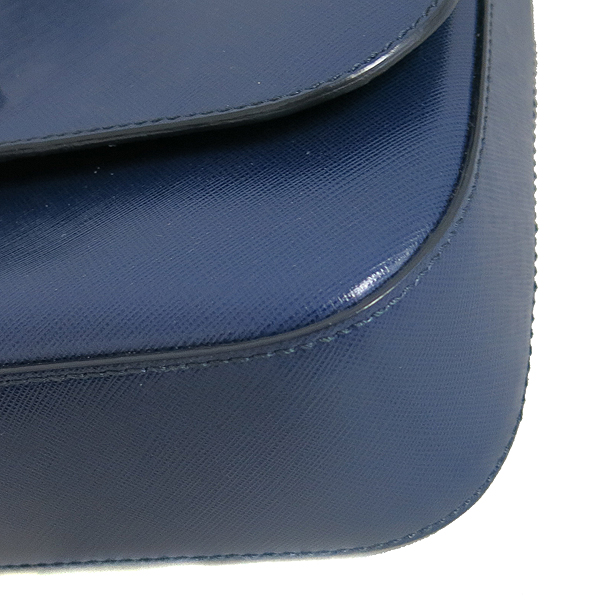 Ferragamo(��󰡸�) 21 E050 ���̺� ���ǾƳ� ��ġ�� ��� ü�� ����� [���빮��] �̹���5 - ���̺��� �߰���ǰ