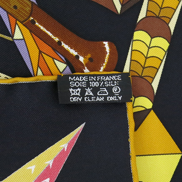 Hermes(�����޽�) 100% ��ũ 70cm ��ī�� �̹���4 - ���̺��� �߰���ǰ