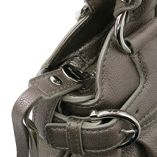 Ferragamo(��󰡸�) 21 6817 ����� ���� ���� ��ġ�� ����� �̹���4 - ���̺��� �߰���ǰ