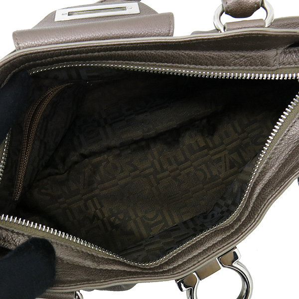 Ferragamo(��󰡸�) 21 6817 ����� ���� ���� ��ġ�� ����� �̹���5 - ���̺��� �߰���ǰ