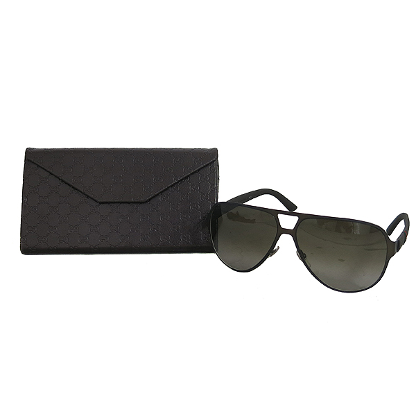 ����  ���۶�