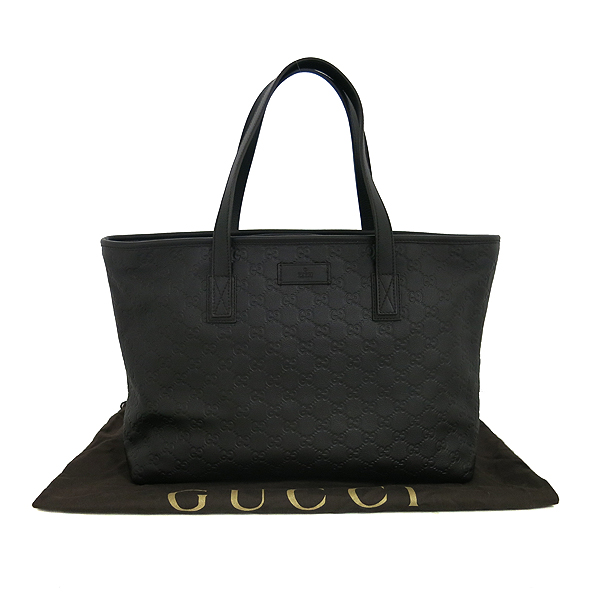 ����  �����